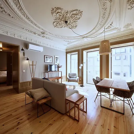 Apartment Batalha 4*