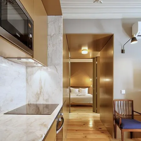 Apartment Batalha 4*